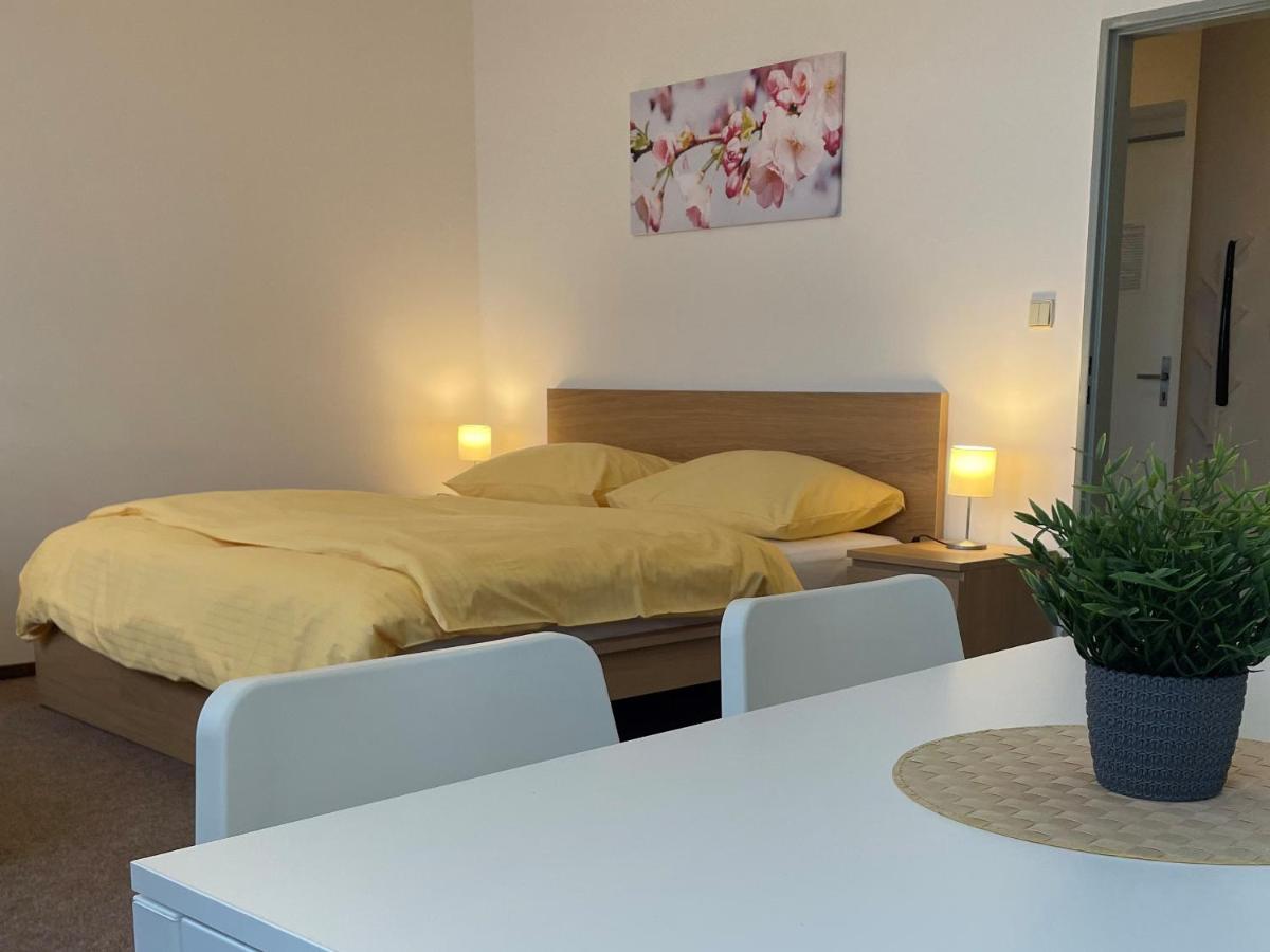 Hotel Koruna Roudnice nad Labem Extérieur photo