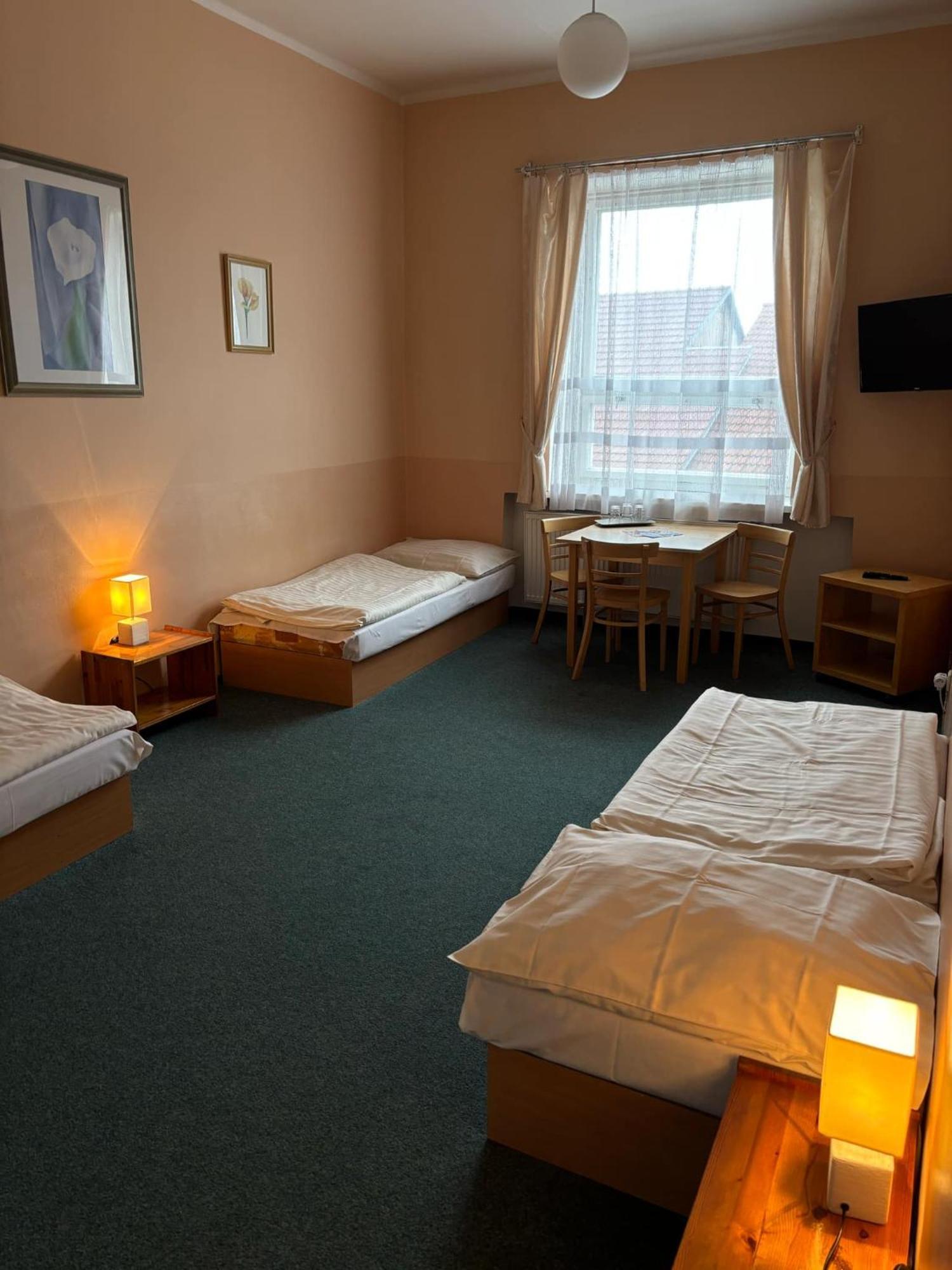 Hotel Koruna Roudnice nad Labem Extérieur photo