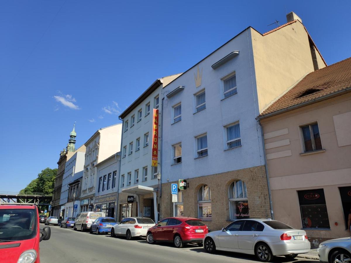 Hotel Koruna Roudnice nad Labem Extérieur photo